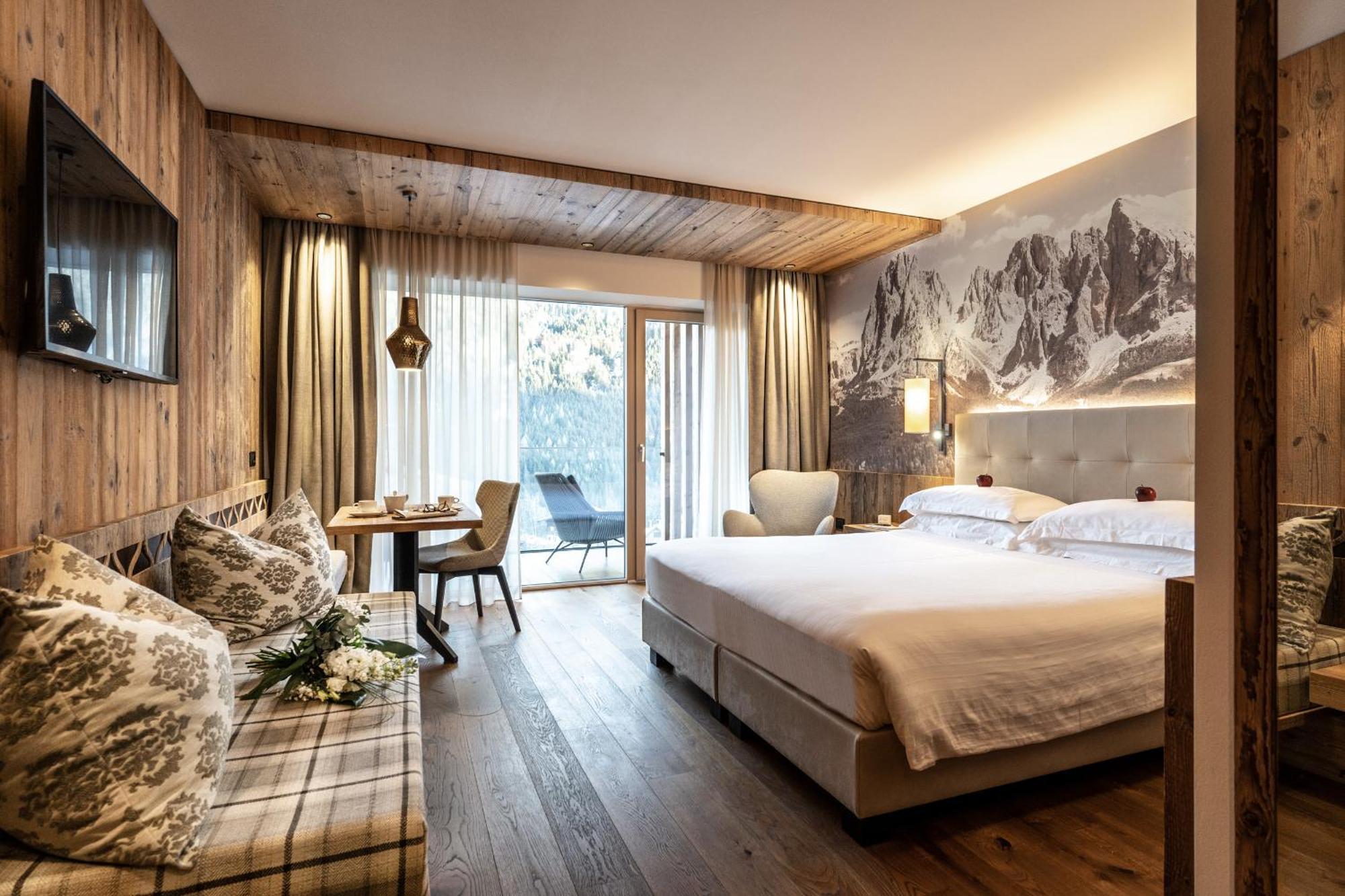 Ciampedie Luxury Alpine Spa Hotel Виго ди Фаса Екстериор снимка